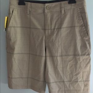 Hang Ten Men’s Shorts NWT size 32